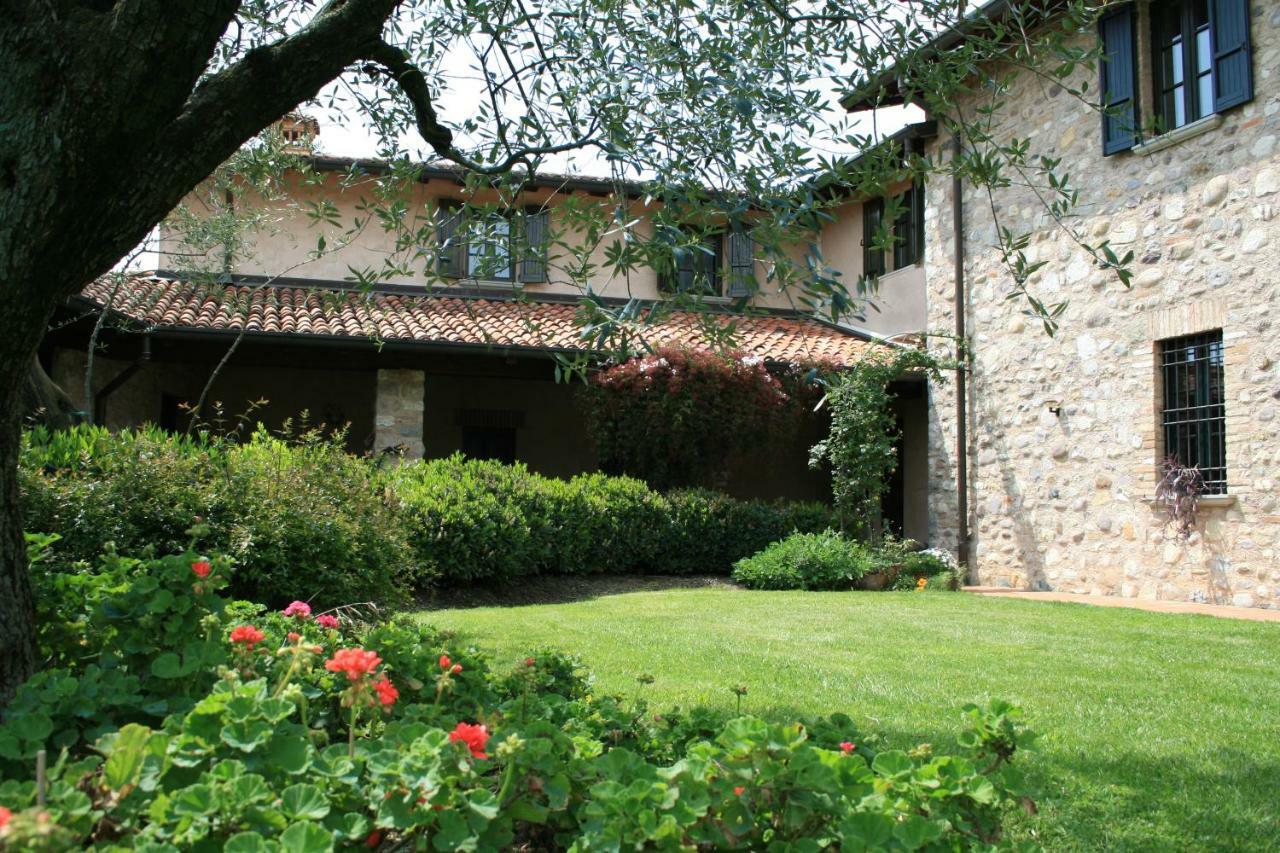 B&B Il Dosso Corte Franca Exterior foto
